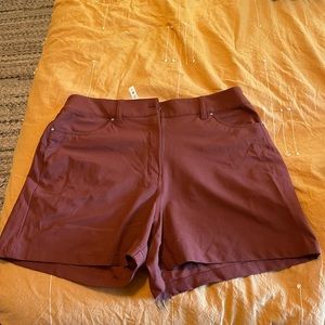 lululemon city sleek 5 pocket high rise 4 inch short